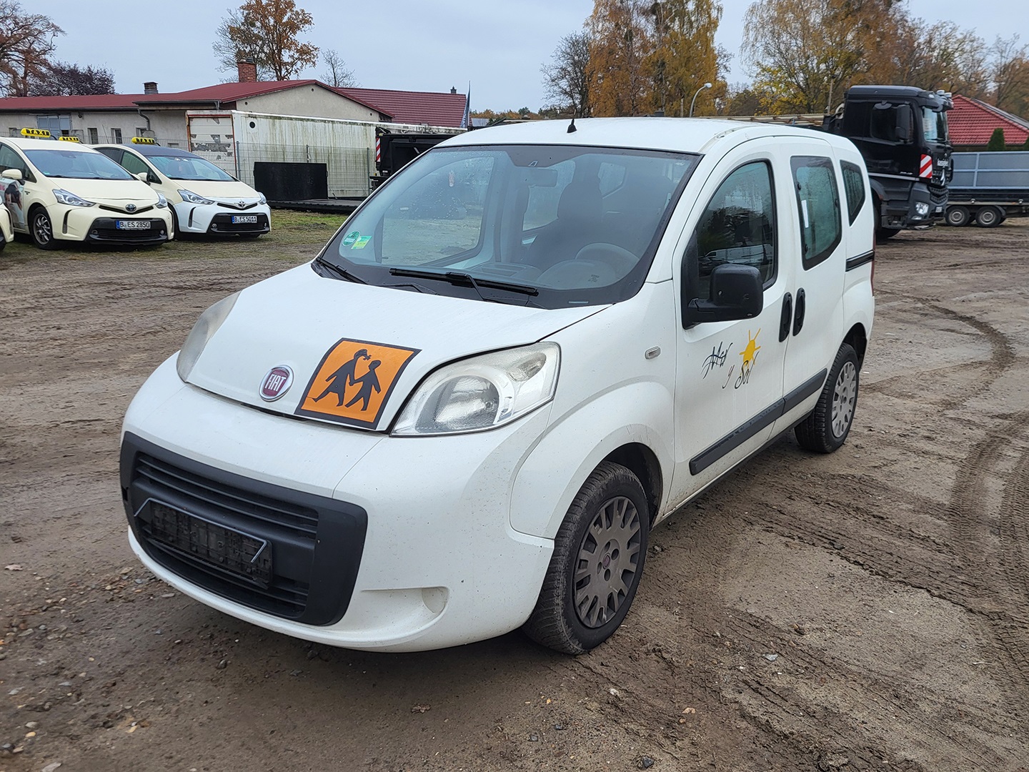 Transporter FIAT Fiorino Qubo aus Insolvenz der Mar y Sol Ihr Fahrservice GmbH